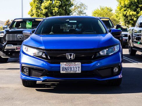 Used 2019 Honda Civic Sport image 2