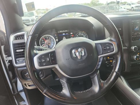 Used 2022 RAM 1500 Big Horn AWD/4WD image 18