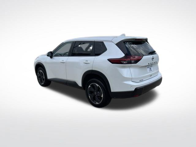 Used 2025 Nissan Rogue SV FWD image 5