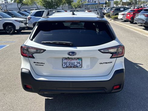 Used 2023 Subaru Outback Onyx Edition AWD/4WD image 6