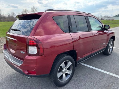 Used 2016 Jeep Compass High Altitude image 5