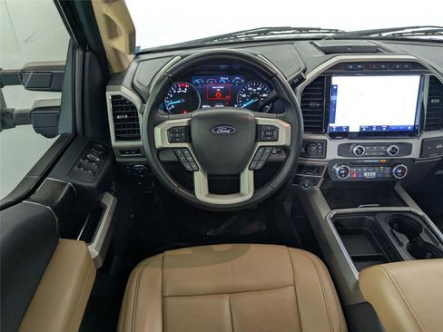 Used 2022 Ford F250 Lariat w/ Lariat Ultimate Package image 29