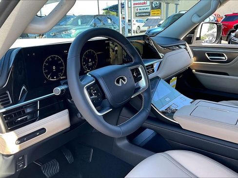 New 2026 INFINITI QX80 Pure w/ Cargo Package RWD image 9