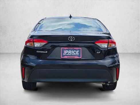 Used 2025 Toyota Corolla LE FWD image 7