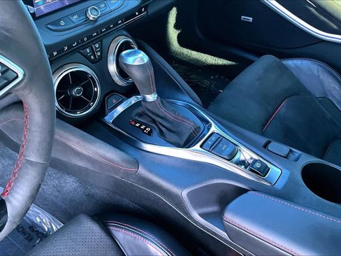 Used 2021 Chevrolet Camaro ZL1 RWD image 16