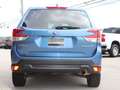 Used 2023 Subaru Forester AWD/4WD image 16