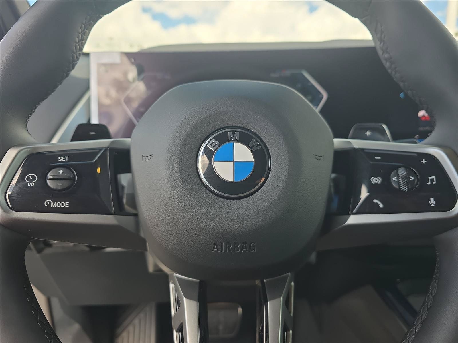 Certified 2026 BMW X3 xDrive30i w/ M Sport Package AWD/4WD image 22