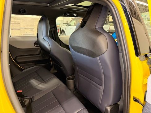 Certified 2025 MINI Cooper S image 25