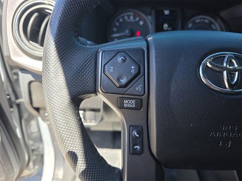 Used 2021 Toyota Tacoma TRD Off-Road w/ Technology Package image 29