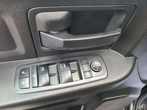Used 2019 RAM 1500 Express w/ Wheel & Sound Group AWD/4WD image 20