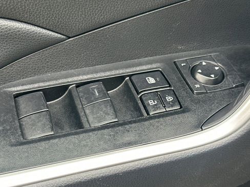 Certified 2025 Toyota RAV4 LE image 14