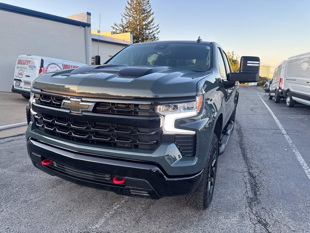 Used 2025 Chevrolet Silverado 1500 LT Trail Boss w/ Convenience Package II AWD/4WD image 57