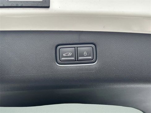 New 2026 Genesis GV70 2.5T Select image 16