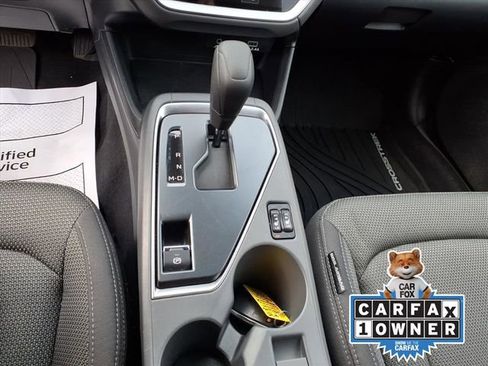 Used 2024 Subaru Crosstrek 2.0i Premium image 17