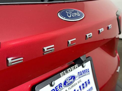 New 2025 Ford Escape SE w/ PHEV Premium Package image 7