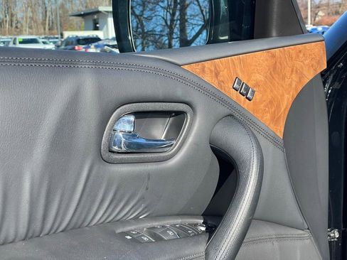 Certified 2024 Nissan Armada SL w/ Captain's Chairs Package image 15