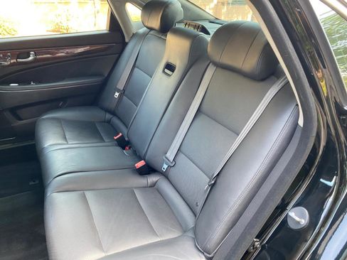 Used 2015 Hyundai Equus Signature image 35