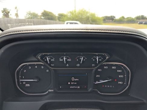 Used 2022 GMC Sierra 2500 SLE w/ SLE Value Package; AWD/4WD image 9