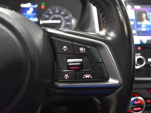 Used 2019 Subaru Crosstrek 2.0i Limited w/ Moonroof Package w/Navigation AWD/4WD image 18