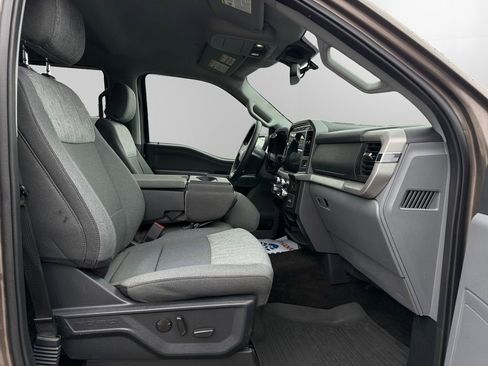 Certified 2022 Ford F150 XLT w/ Equipment Group 302A High image 15