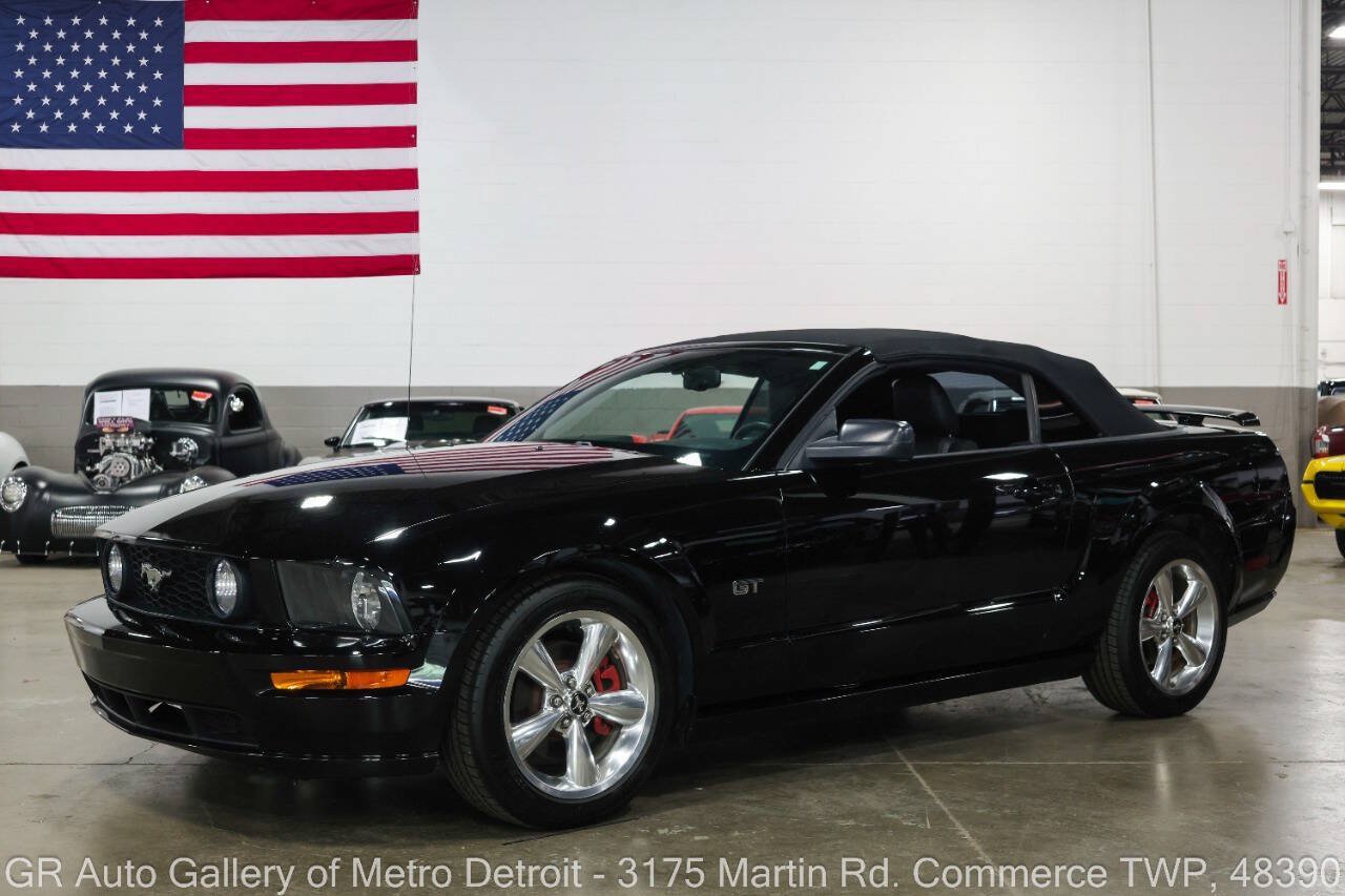 Used 2008 Ford Mustang GT Premium RWD image 3