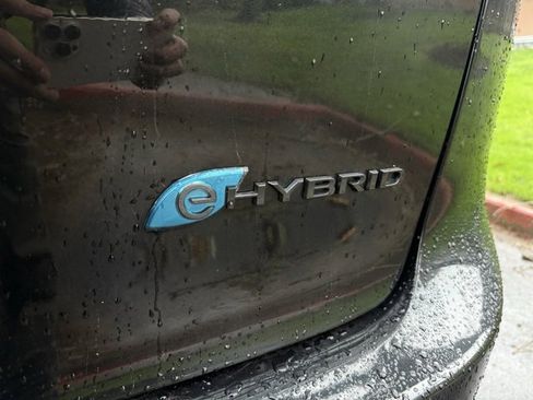 Used 2019 Chrysler Pacifica Limited w/ Advanced Safetytec Group image 40