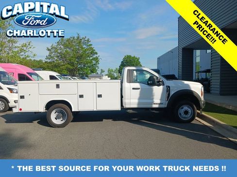 New 2024 Ford F450 XL w/ XL Chrome Package image 7
