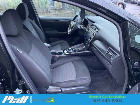 Used 2023 Nissan Leaf SV Plus image 49