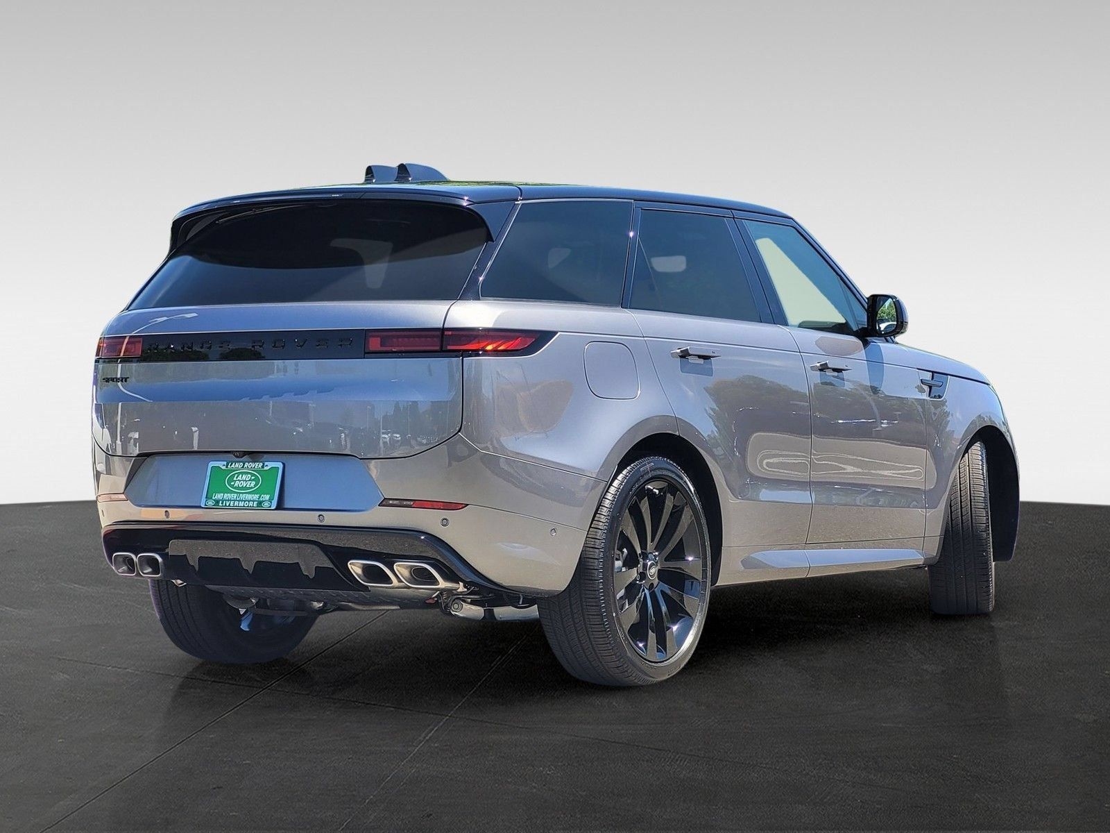 New 2025 Land Rover Range Rover Sport Dynamic SE AWD/4WD image 5