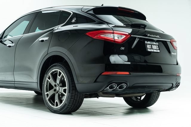 Used 2017 Maserati Levante AWD/4WD image 20