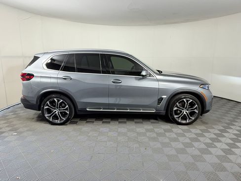 Used 2024 BMW X5 sDrive40i w/ Premium Package RWD image 8