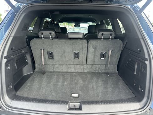 Used 2025 Buick Enclave Preferred FWD image 33