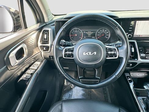 Used 2022 Kia Sorento SX image 23
