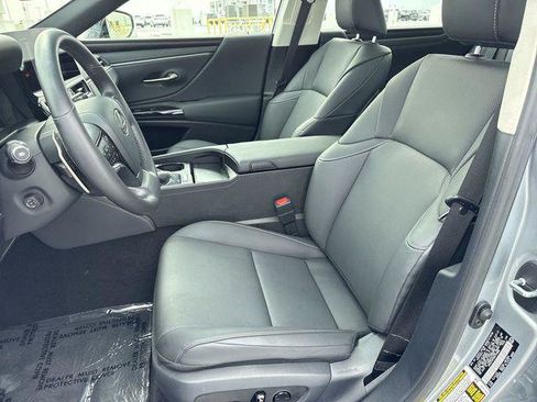Certified 2024 Lexus ES 350 w/ Premium Package FWD image 11