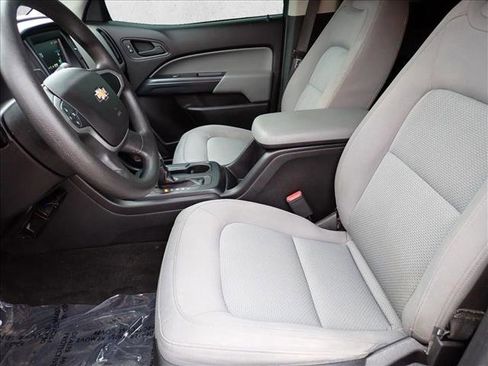 Used 2018 Chevrolet Colorado W/T w/ WT Convenience Package image 9