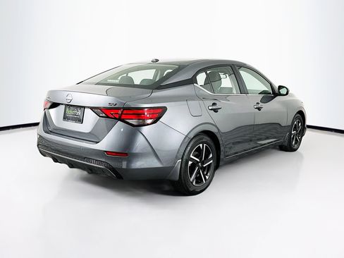 Used 2024 Nissan Sentra SV image 9