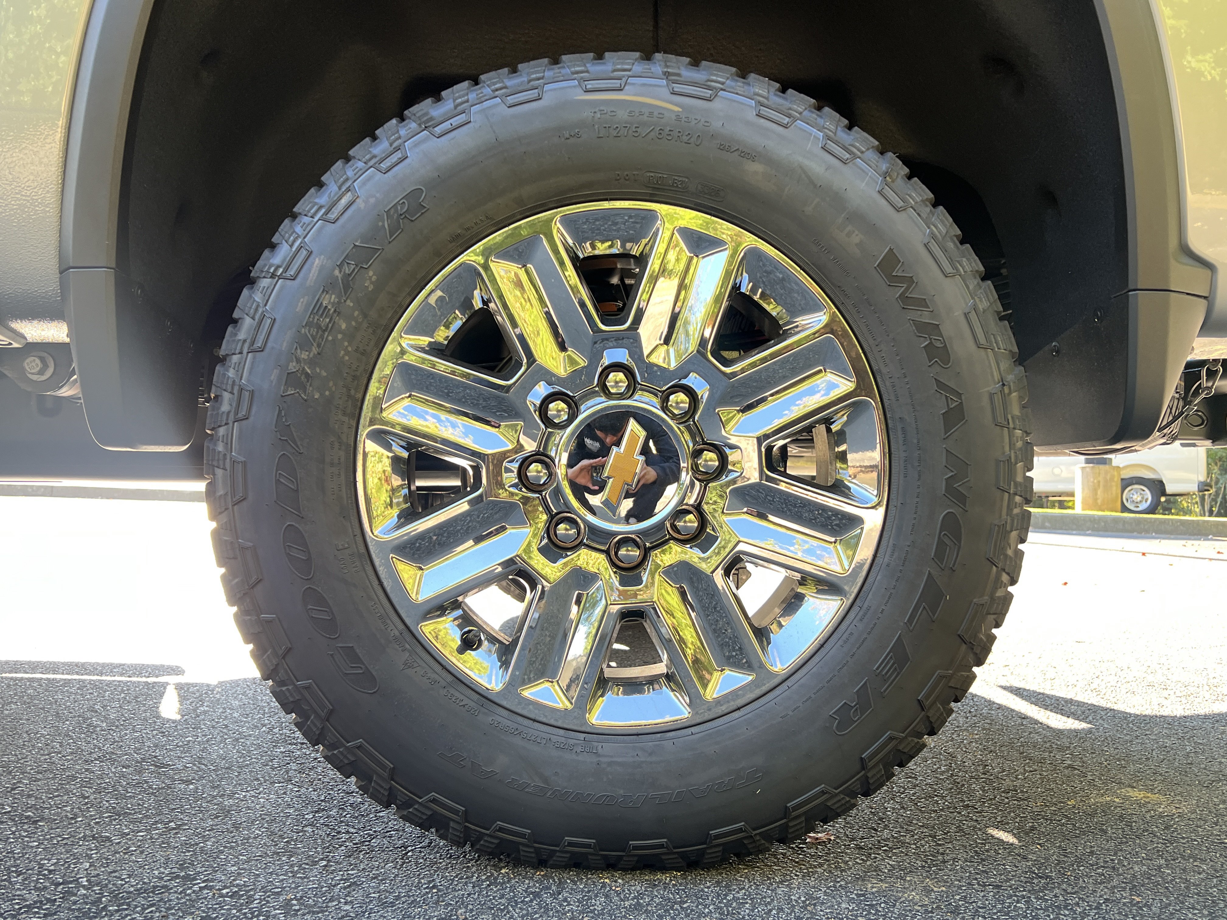 New 2026 Chevrolet Silverado 2500 High Country w/ High Country Premium Package AWD/4WD image 45