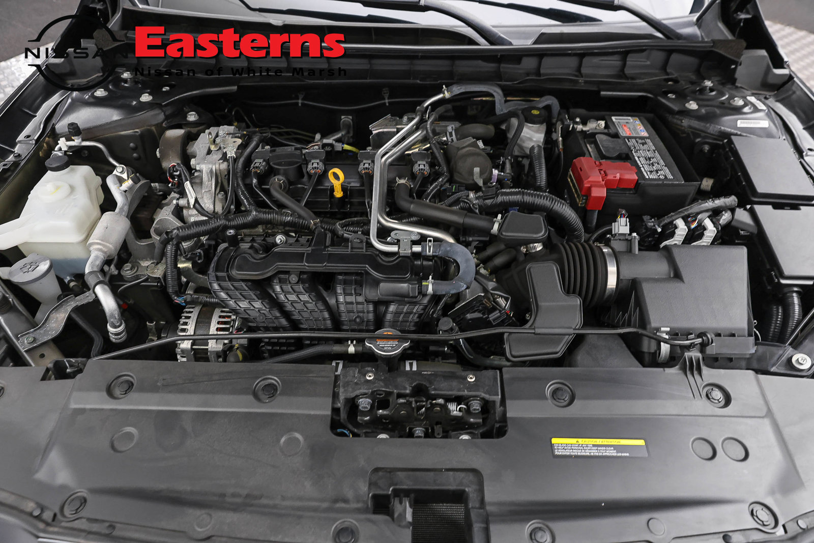 Used 2025 Nissan Altima 2.5 SR AWD/4WD image 7