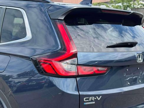 Used 2025 Honda CR-V Sport image 7