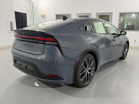 New 2026 Toyota Prius XLE image 4