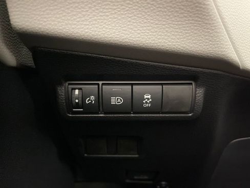 New 2026 Toyota Corolla Cross LE image 28