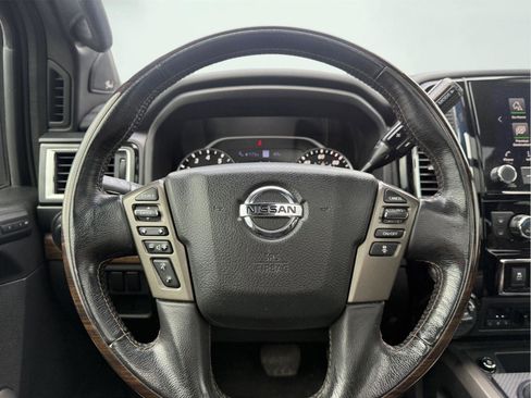 Used 2021 Nissan Titan Platinum Reserve w/ Moonroof Package image 13