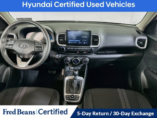 Certified 2026 Hyundai Venue SEL FWD image 18