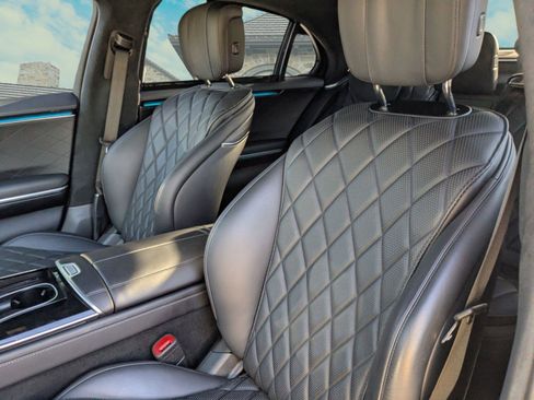 Used 2023 Mercedes-Benz S 580 4MATIC Sedan image 7