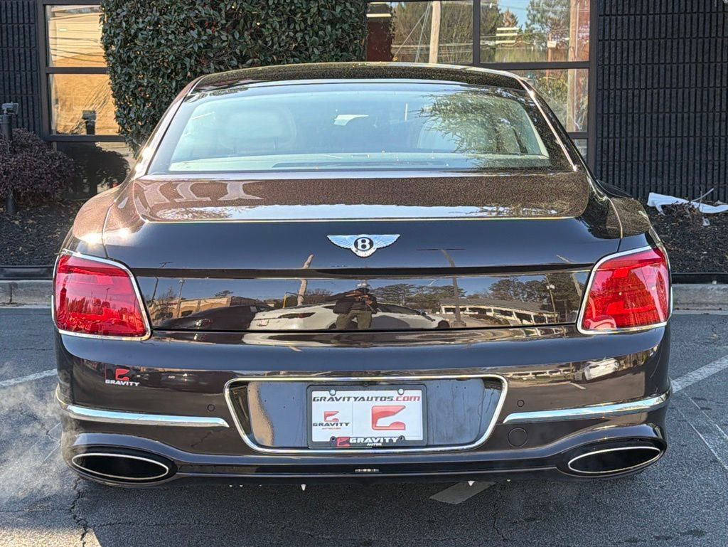 Used 2021 Bentley Flying Spur W12 AWD/4WD image 14