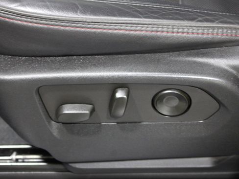 Used 2021 Chevrolet Tahoe RST image 5