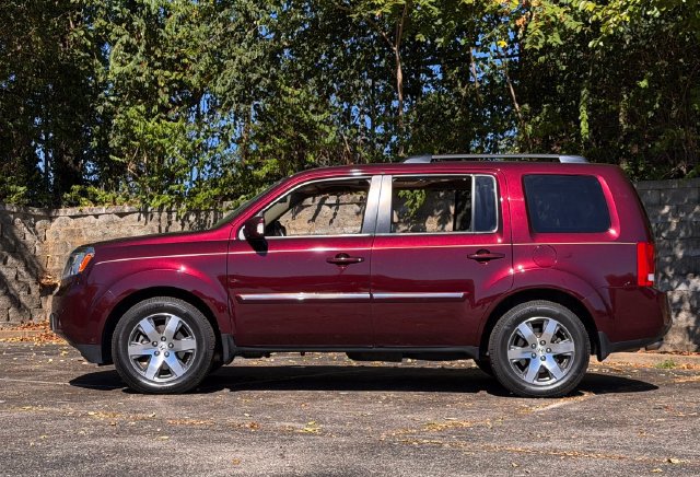 Used 2015 Honda Pilot Touring image 11