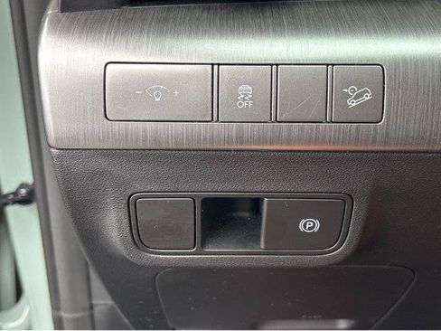 Used 2024 Hyundai Kona SEL AWD/4WD image 31