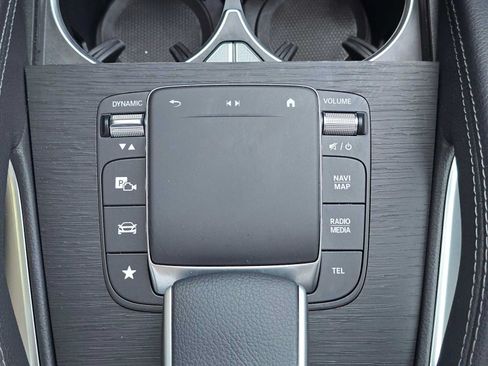 Used 2023 Mercedes-Benz GLE 450 4MATIC image 35