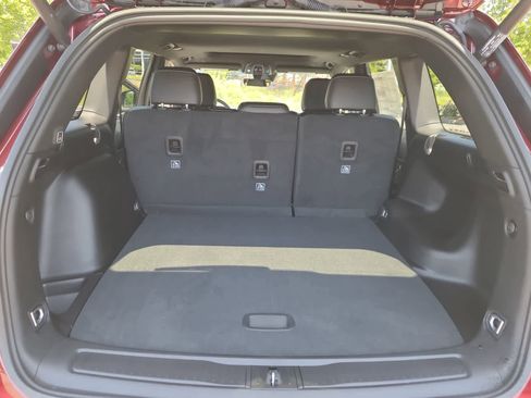 New 2025 Jeep Grand Cherokee Altitude w/ Trailer Tow Package image 27